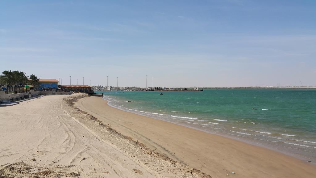 Tio Sea Resort Al Khor Exterior photo Al Khor Beach