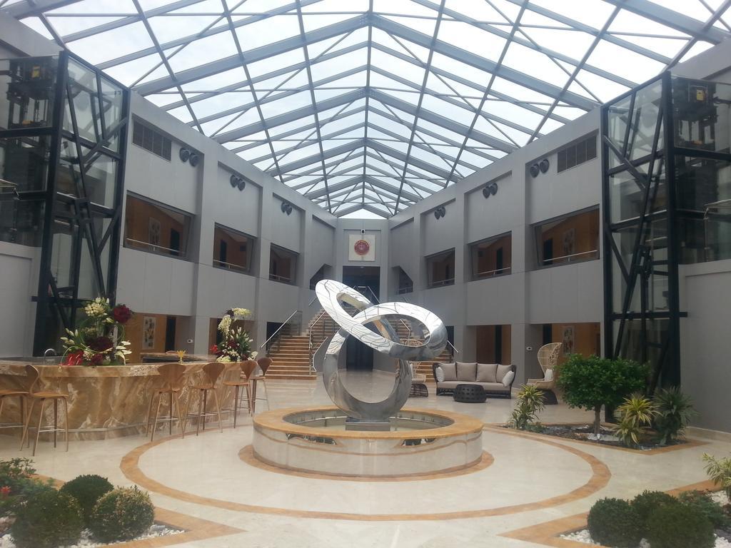 Tio Sea Resort Al Khor Exterior photo Interior of the university