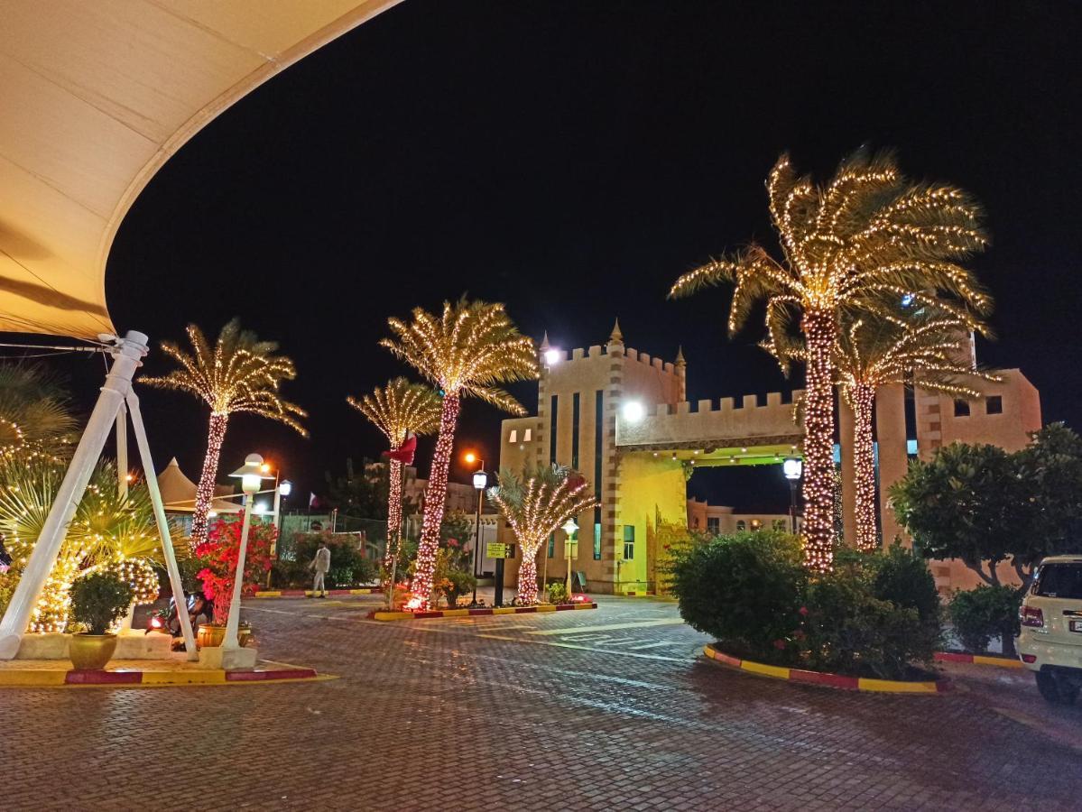 Tio Sea Resort Al Khor Exterior photo The Village at North Scottsdale